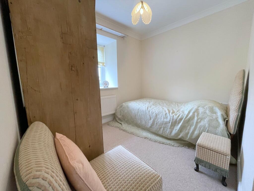 Fifth Bedroom