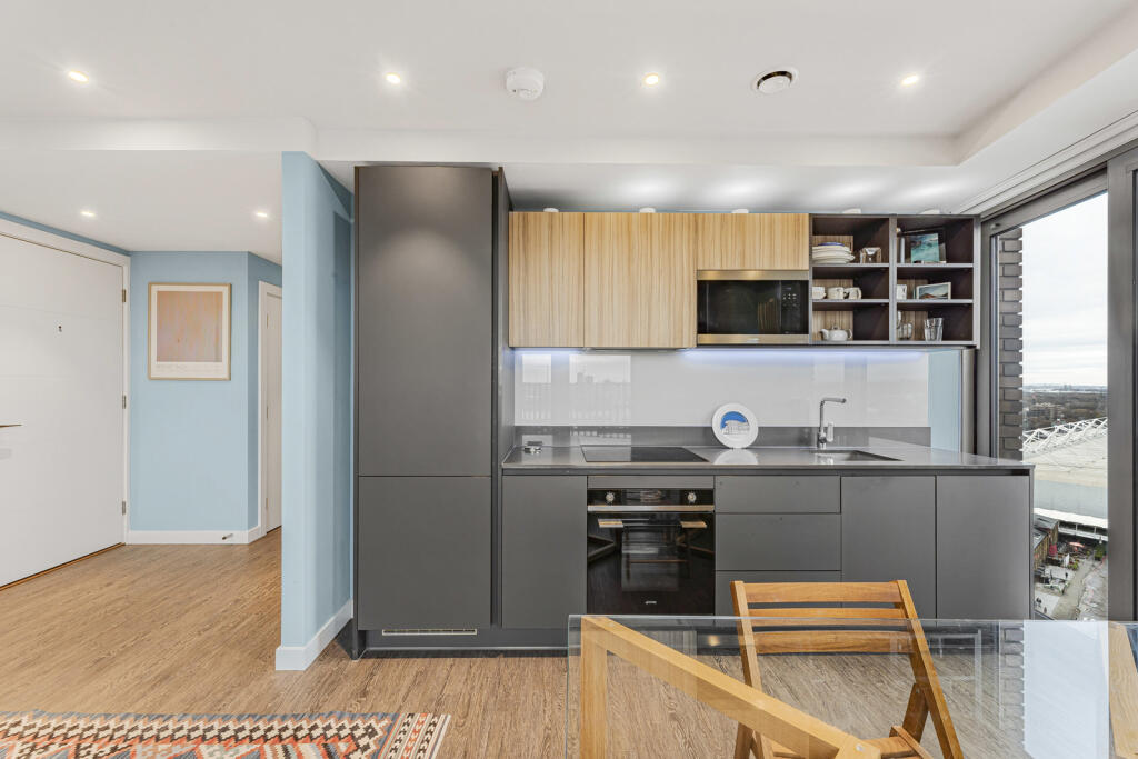 Reception/Kitchen