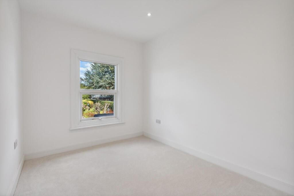 bedroom 3.jpeg