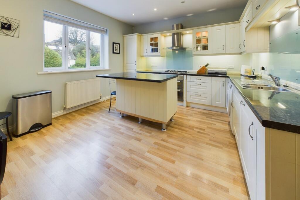 Kitchen/Breakfast