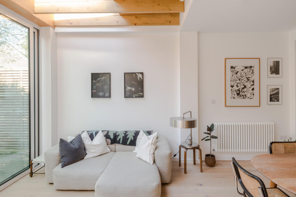 236124 - Flat 1, 61 Queens Drive-12.jpg