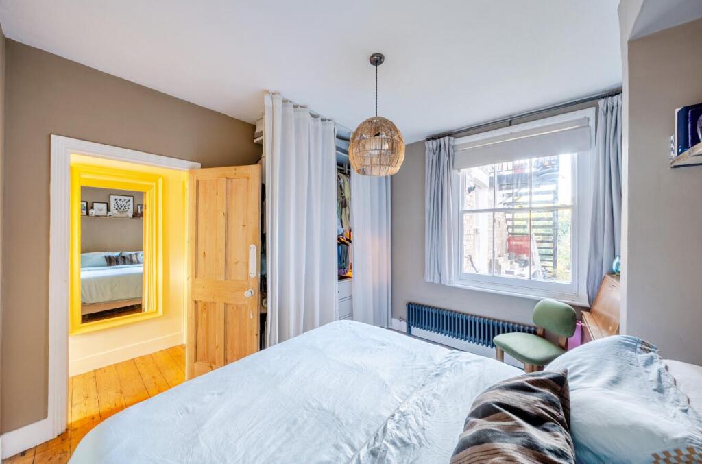 Bedroom - reverse angle.jpg