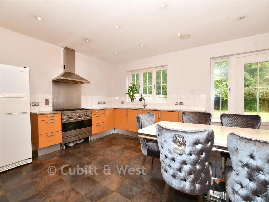 Kitchen/Breakfast Room 2026