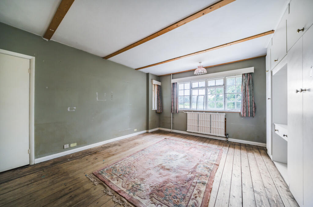 1310645-8-6850101...