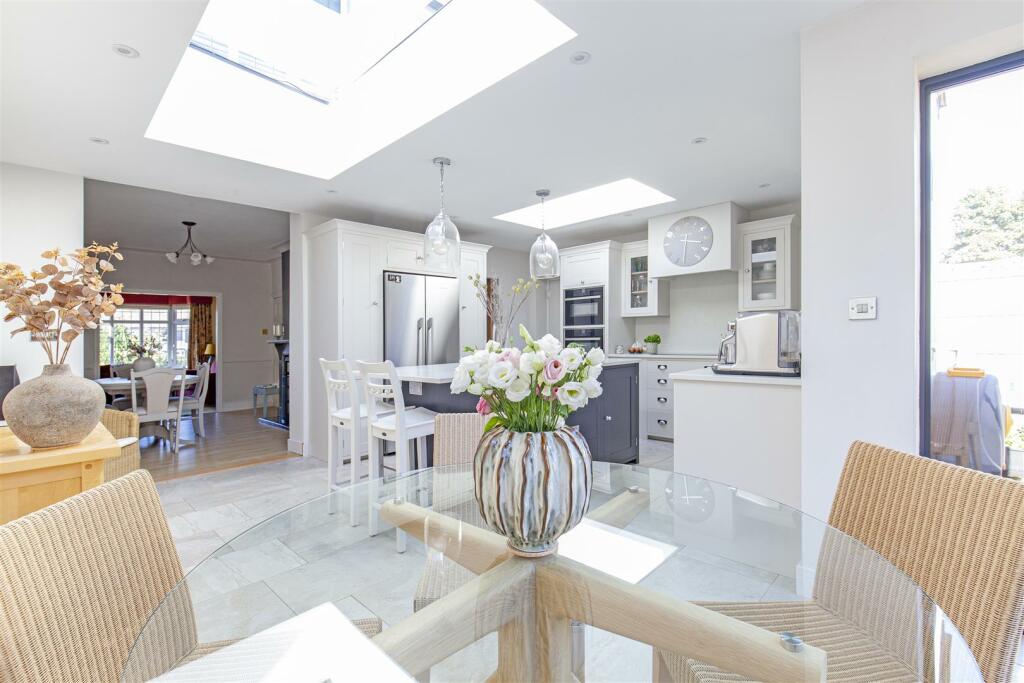 Kitchen-2.jpg