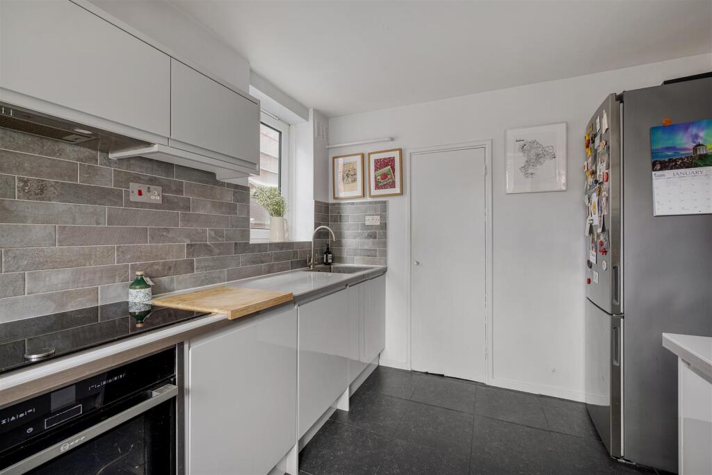 Epping House, E5