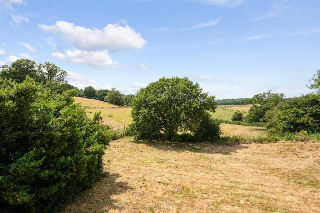 HYDE FARM HOUSE  (27).jpg