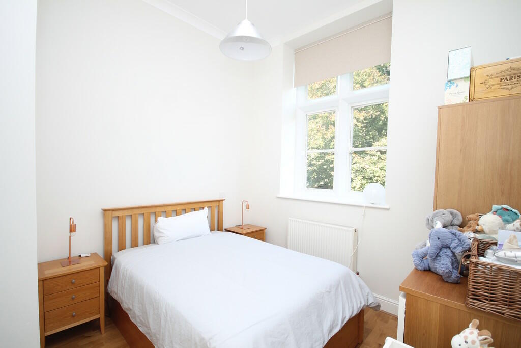 bedroom2