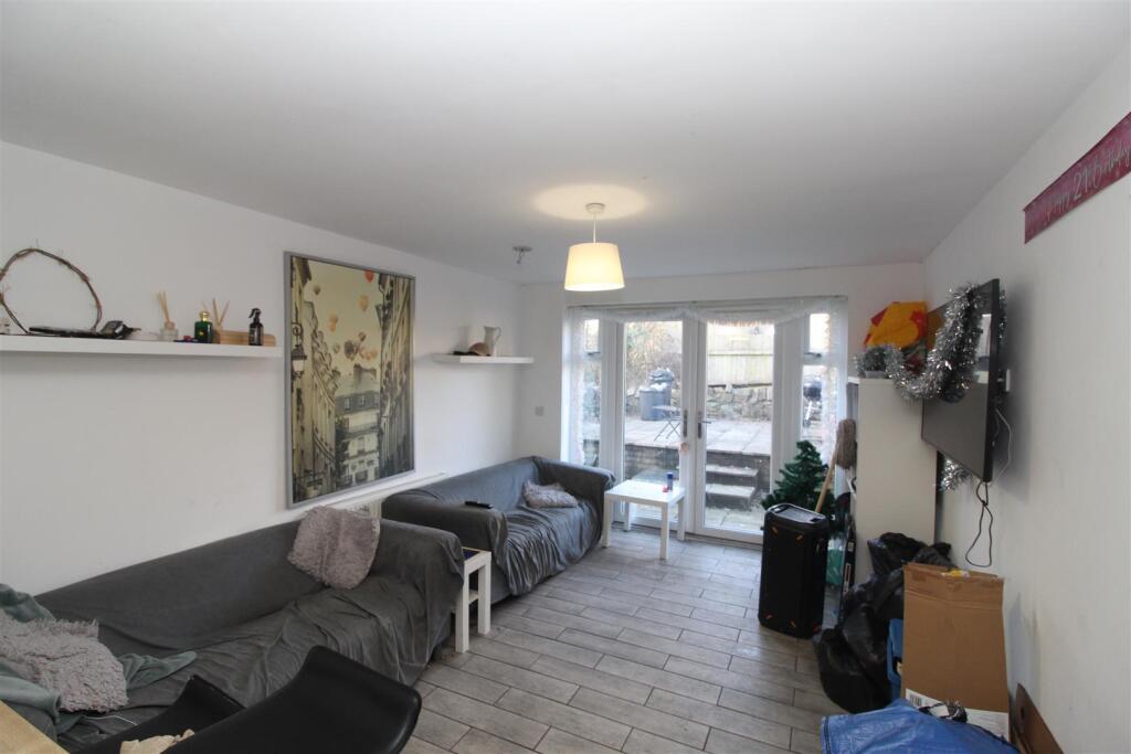 D_C89CfmqkGvL1uiYxH6bg (1).jpg