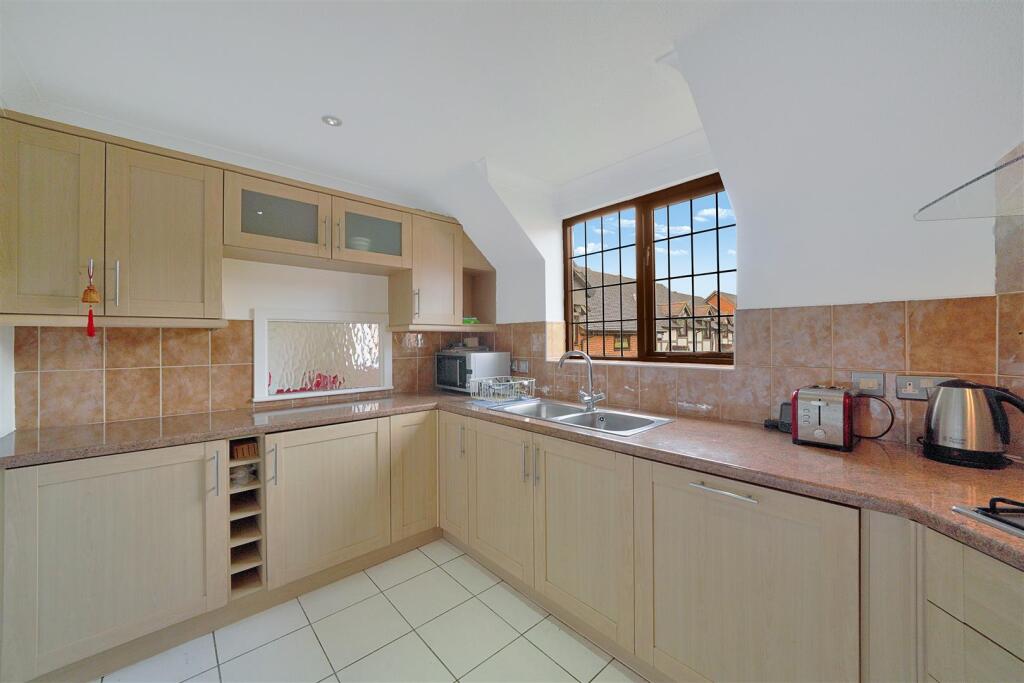 62 Priory Field Drive - avzsJSwnbevcbwMLQIVv.jpg