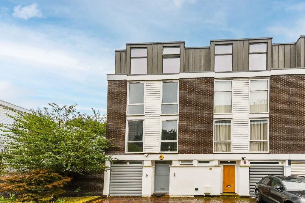 Elliott Square, Primrose Hill, NW3