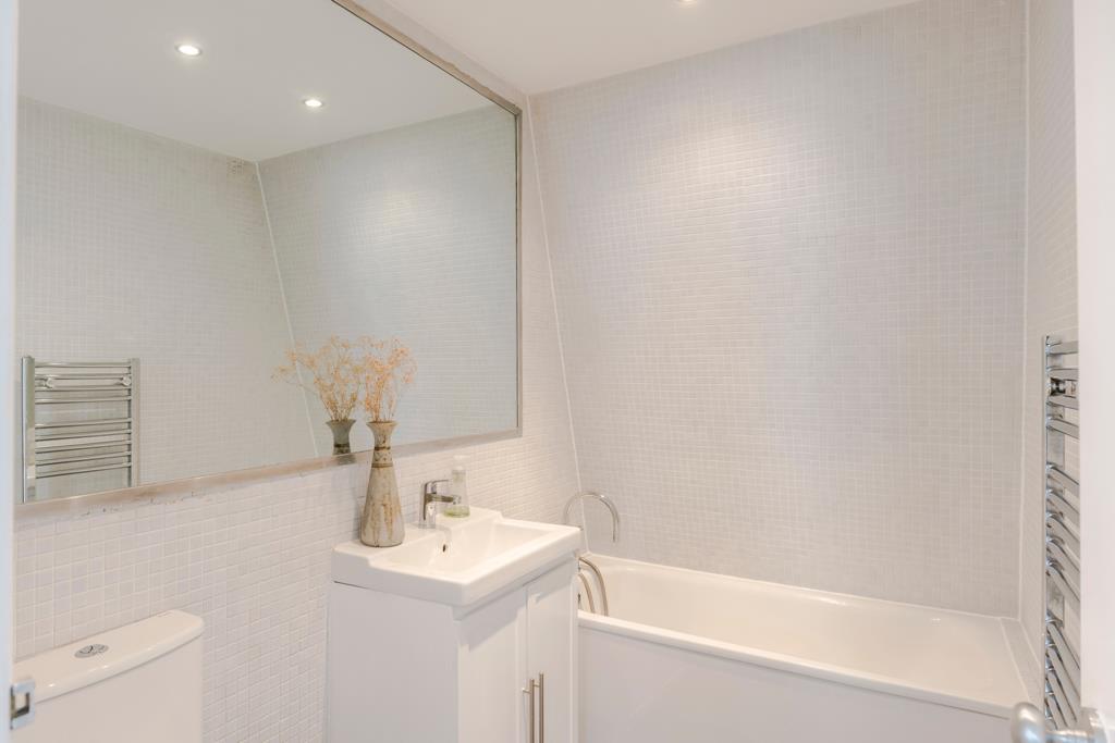 Bathroom-1.jpg