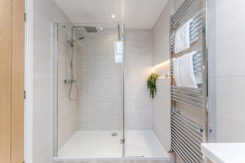 En-suite Shower Room