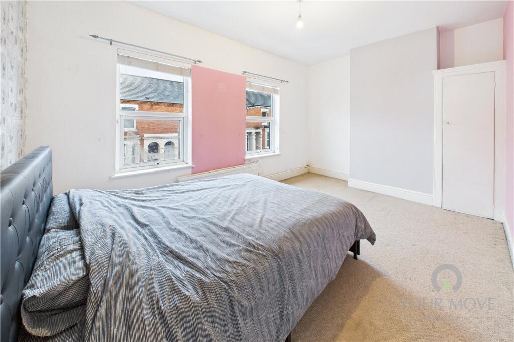 Edinburgh Road, Queen's Park, Kingsthorpe, Northampton, NN2