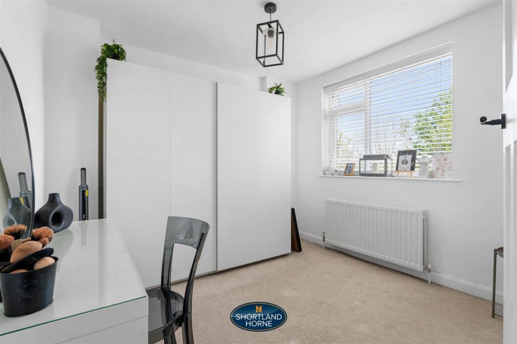 138 Lincroft Crescent (21 of 26).jpg