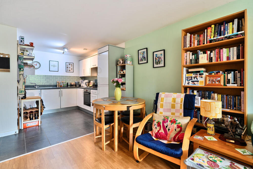 Reception/Kitchen