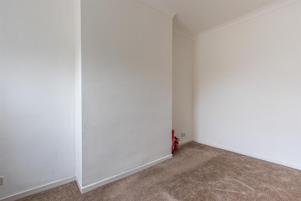Coldstream Terrace 6, 2-6.jpg