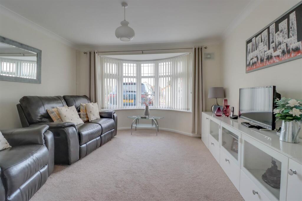 19 LAUREL AVENUE-8.jpg