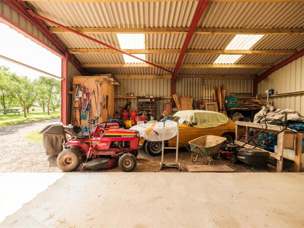 Agricutural Barn:Garage.jpg