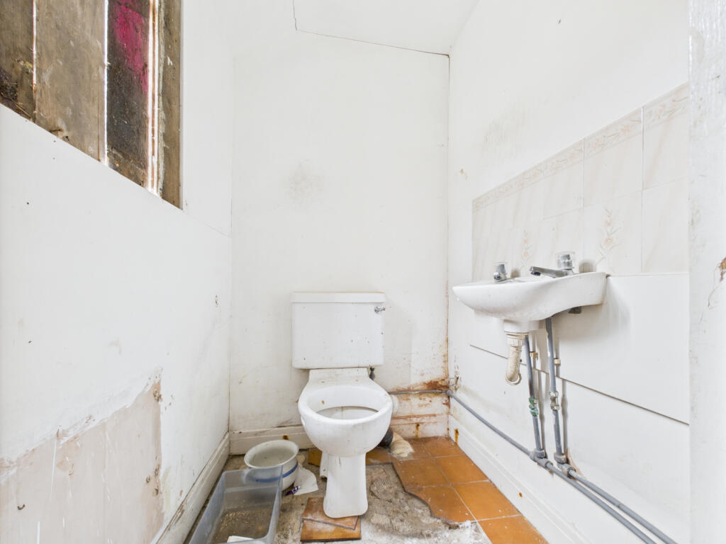 Ground Floor WC