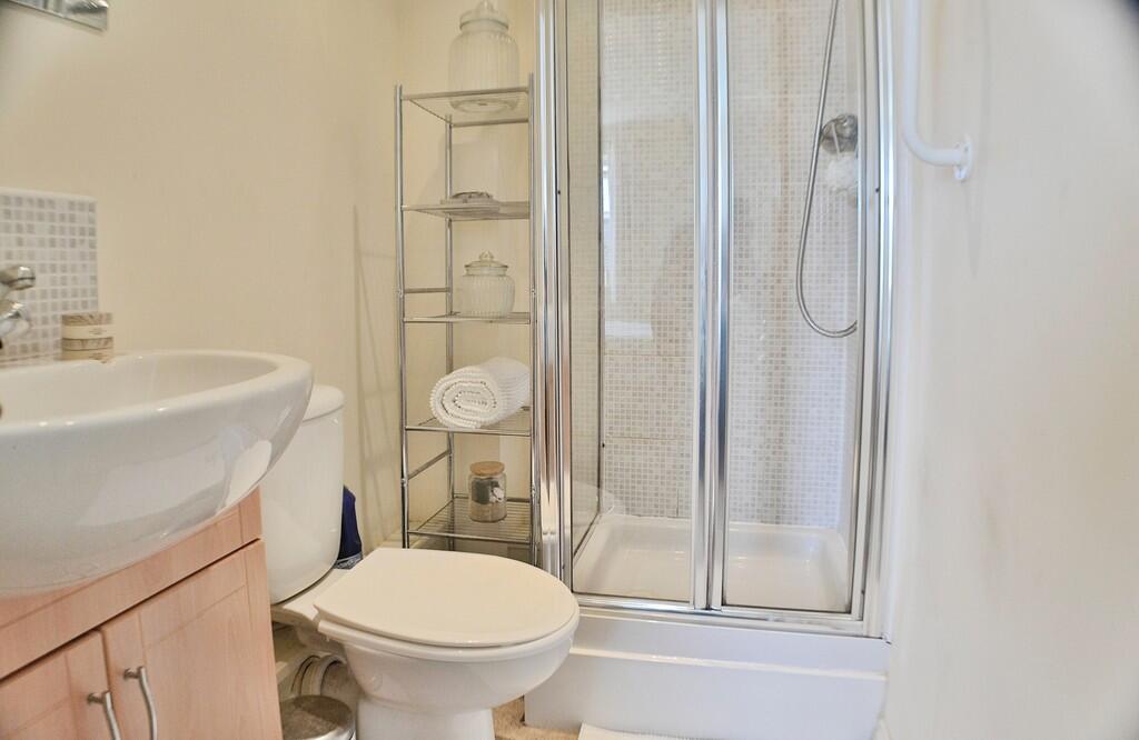 f2dd0a0a-En 20sui...