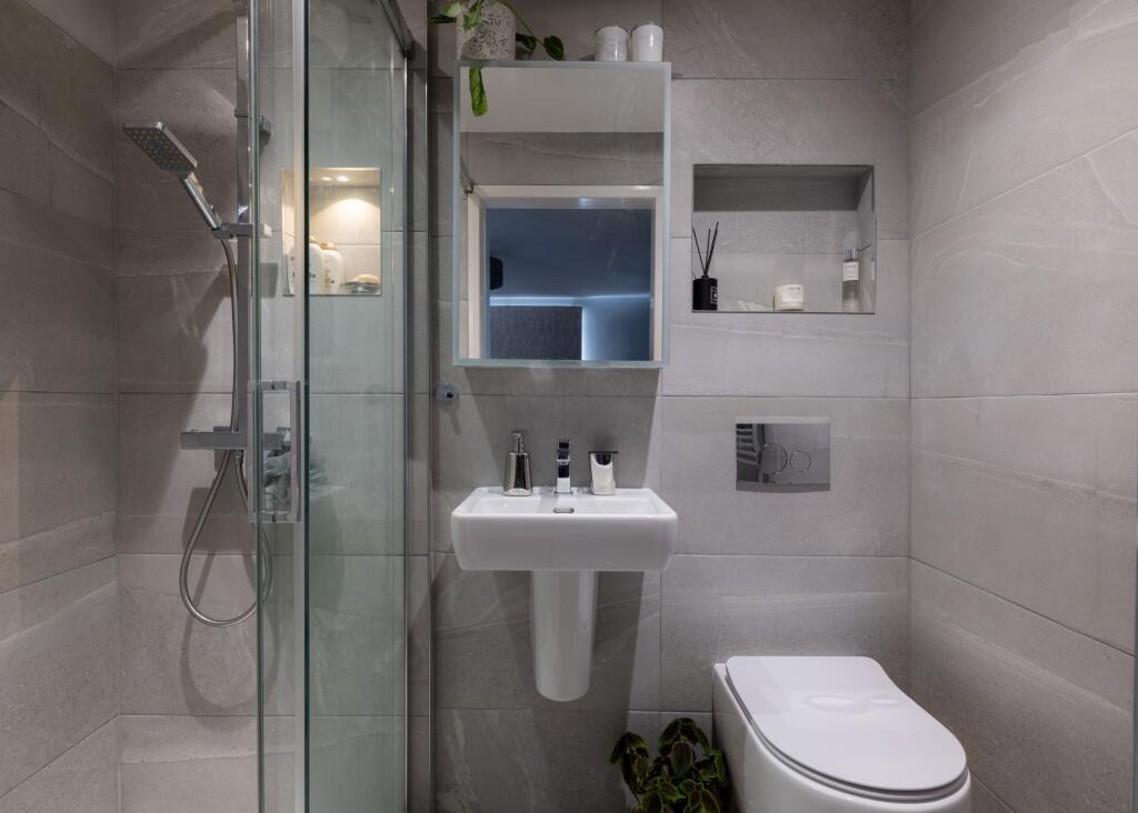 6825fe2adb5d0_Hill View-4