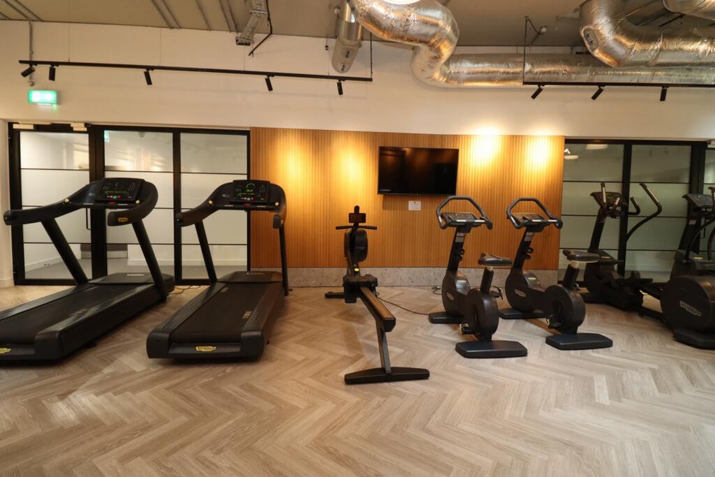 Photo 9