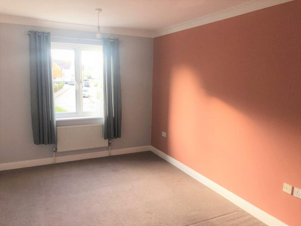 bedroom 1 a.jpg