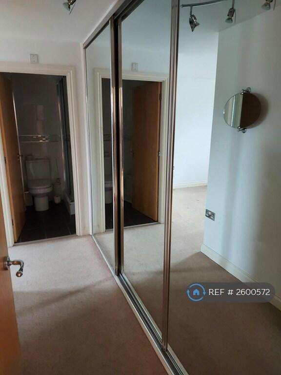 Master Bedroom Dressing Area And En-Suite Entrance