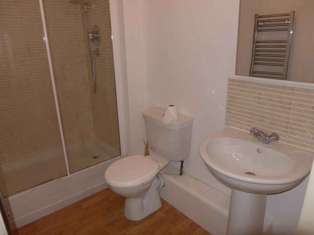 38 bou en-suite