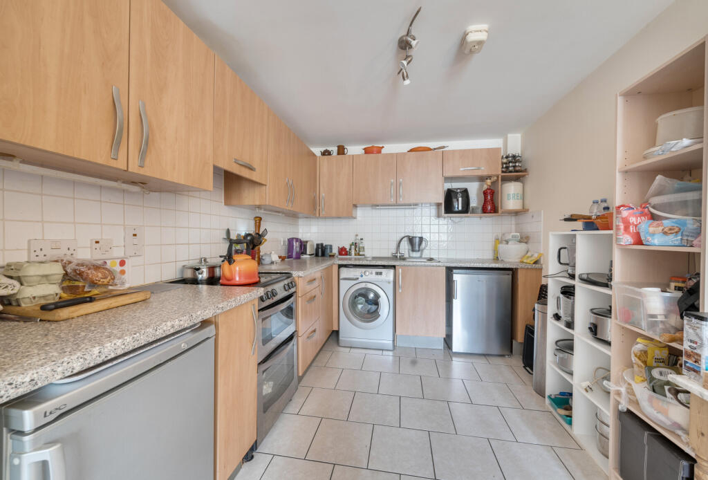 1329199-10-6881fe...