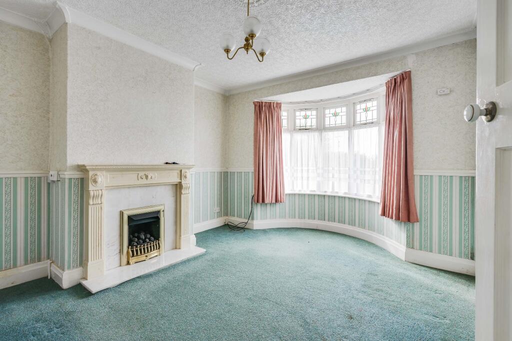 Living Room (Bedroom 3)