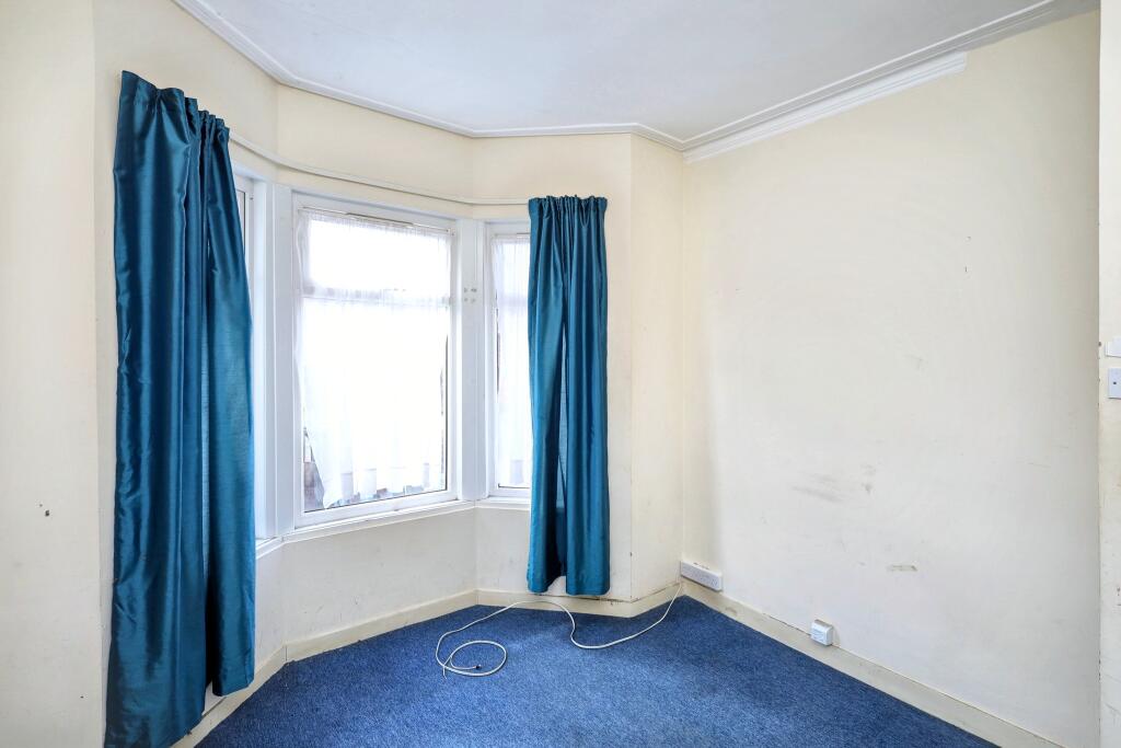 28a Redfern Road, Harlesden, London NW10 9LB