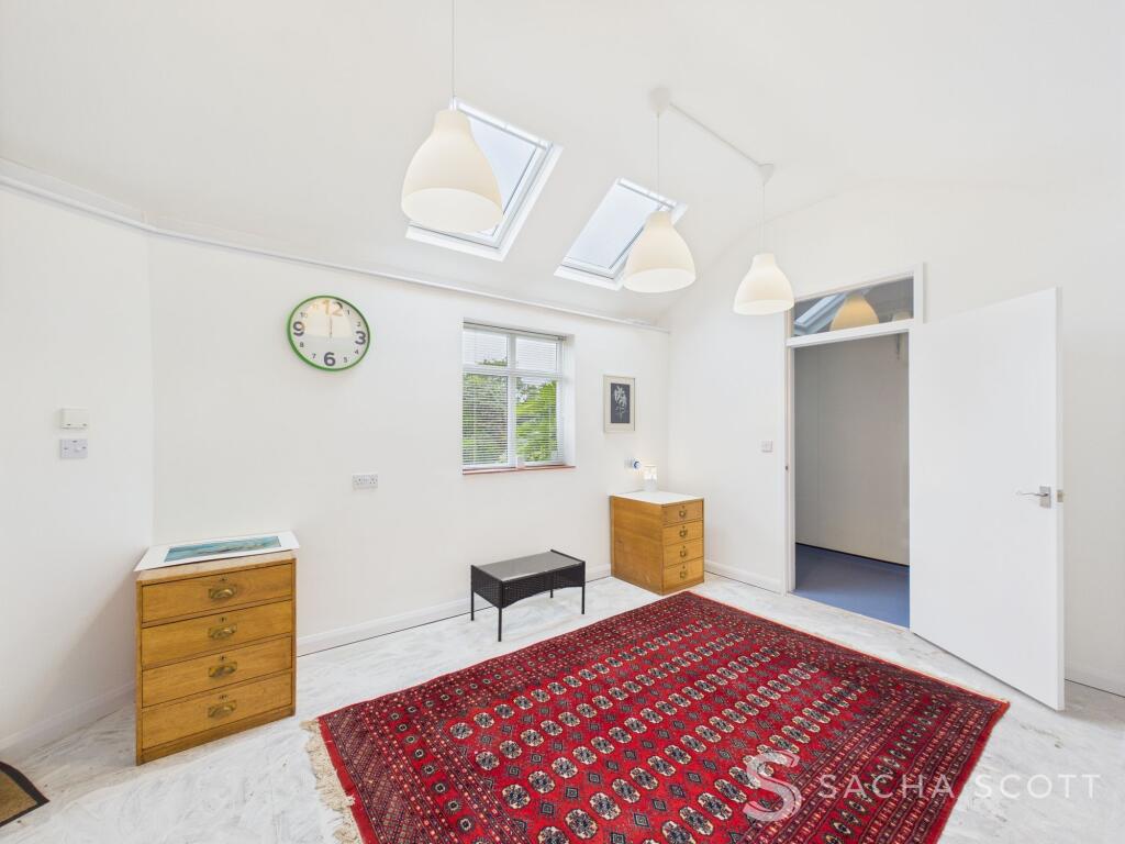 Guest Bedroom / Playroom