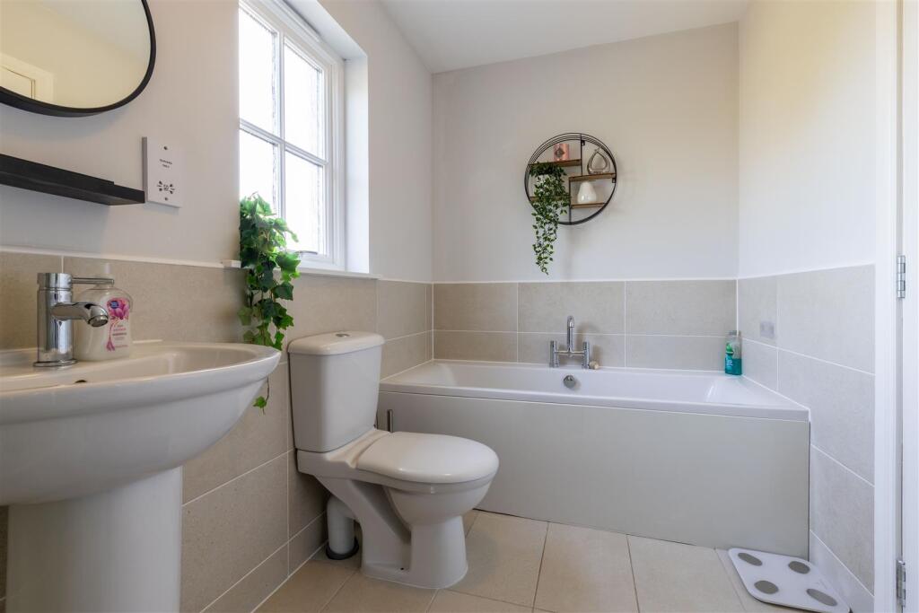 63a, Mill Street Stanley-22.jpg