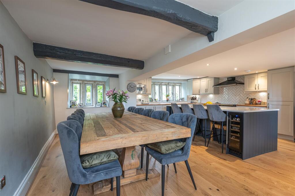 Dining Kitchen