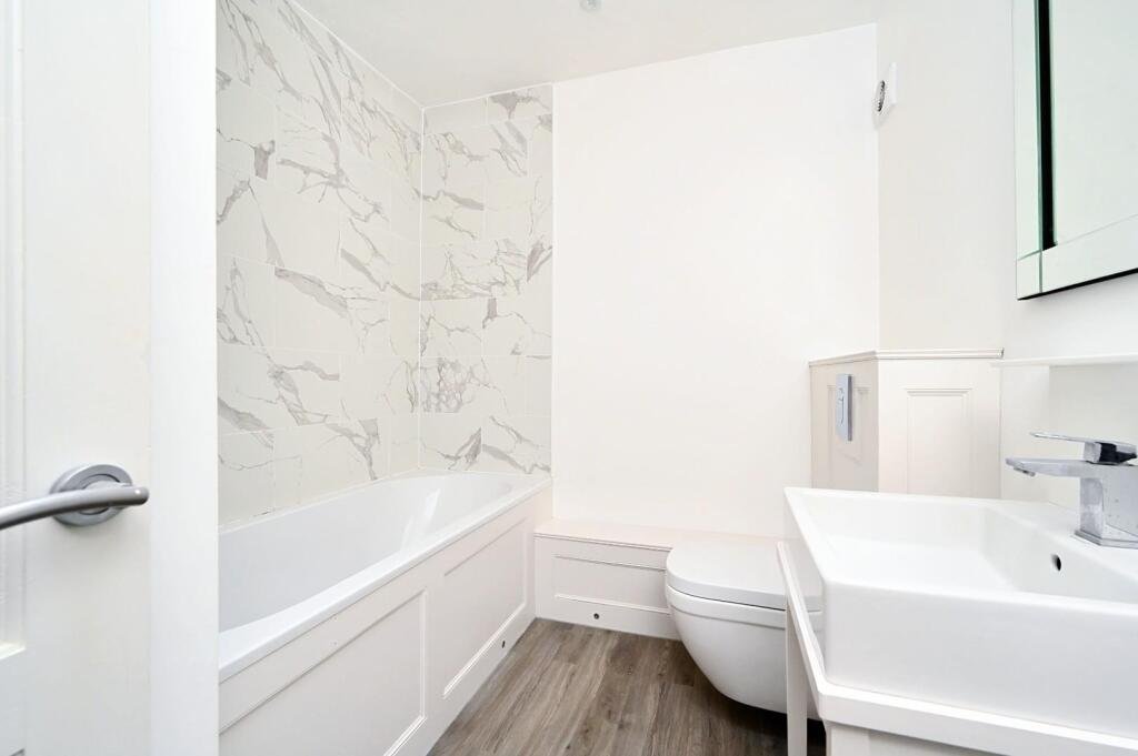 f5-7-adelaide-cres-bn3 (6).jpg