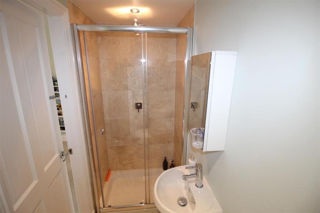 Clifton Drive South, Ensuite to Bedroom Three 1.JP