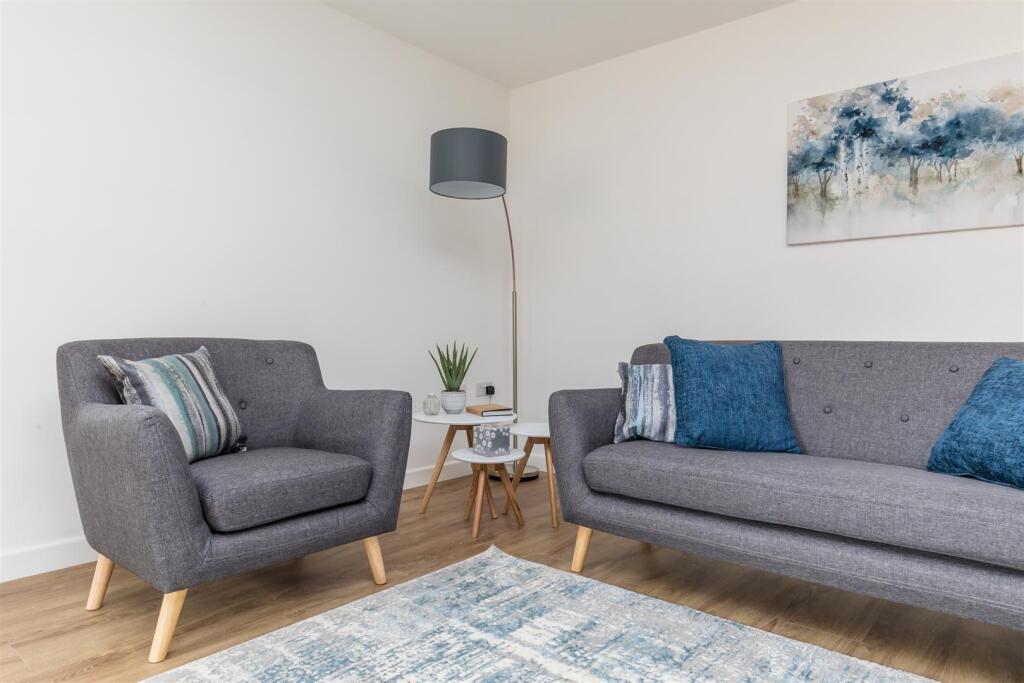 Whested Road, 23, Lower Flat-13.JPG