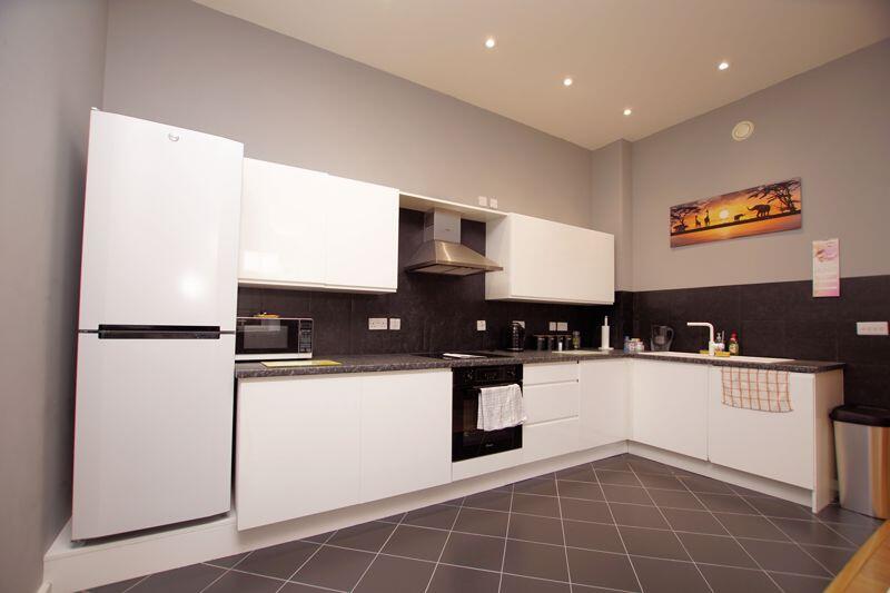 Open Plan Lounge/ Kitchen/ Diner