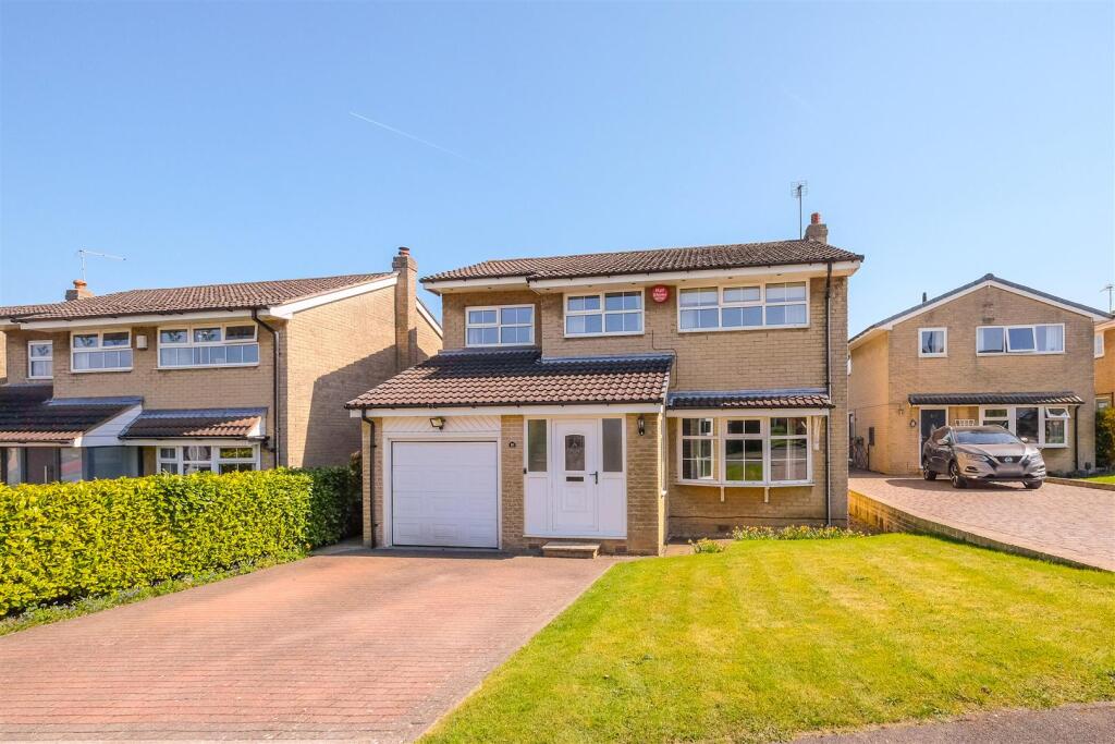 Wentworth Court, Brighouse