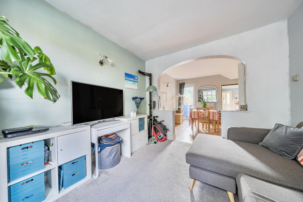 1362319-11-68e7e7...