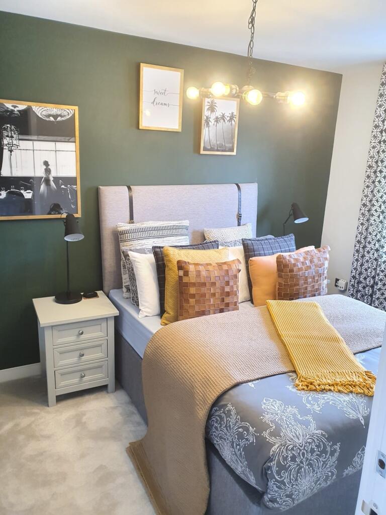 20250726_125940000_iOS