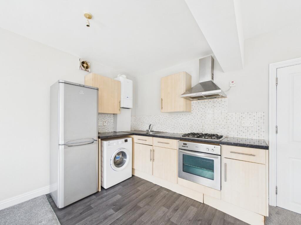 Lounge/Kitchen