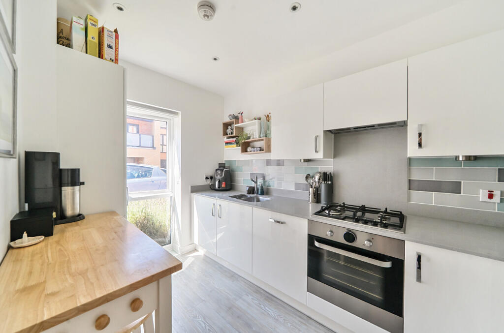 1321309-13-686fb2...