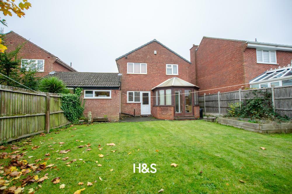 20 thornton road rear garden 2.jpg