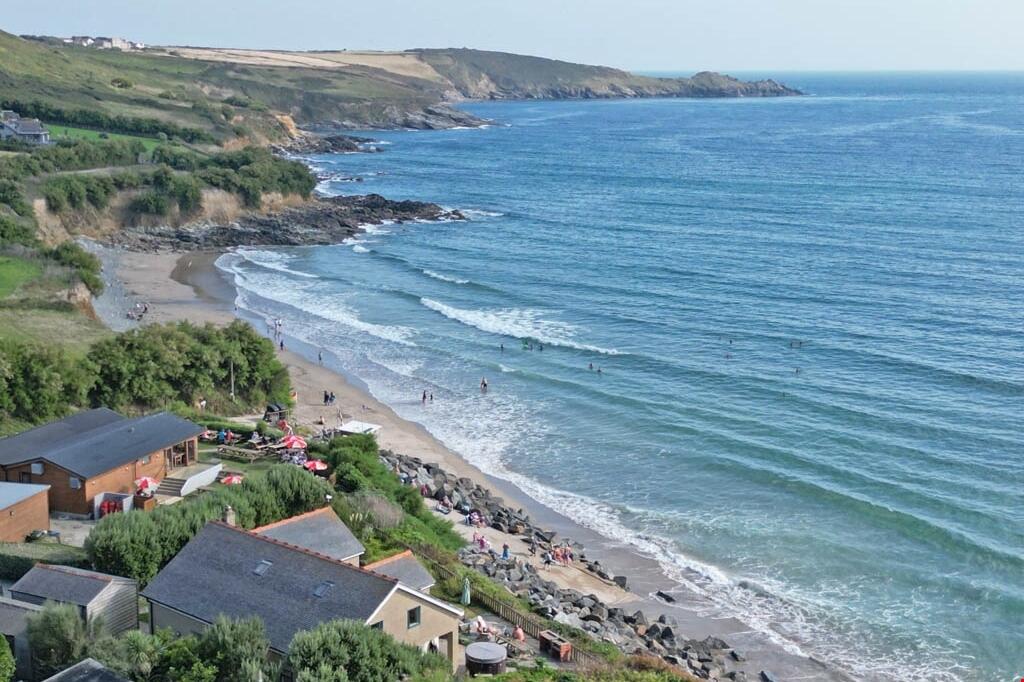 da0155b5-37e8-41af-9bb8-7fae176b6c7f