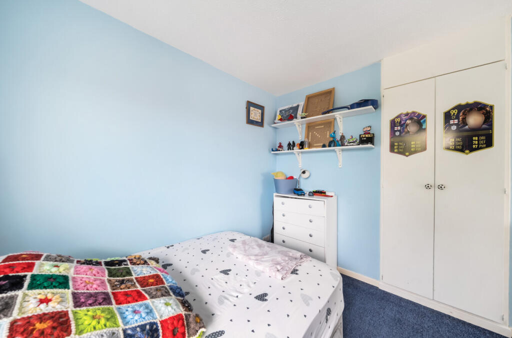 1317779-9-6864233...