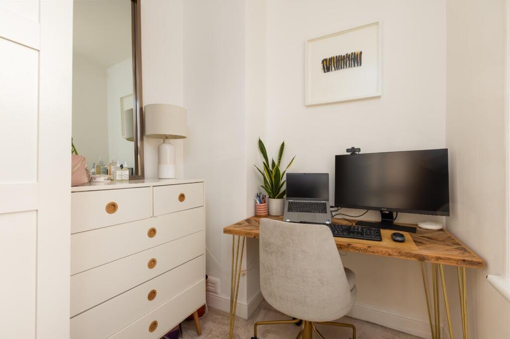 33 Repton Road, BS4-12.jpg