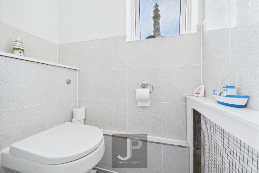 Separate WC